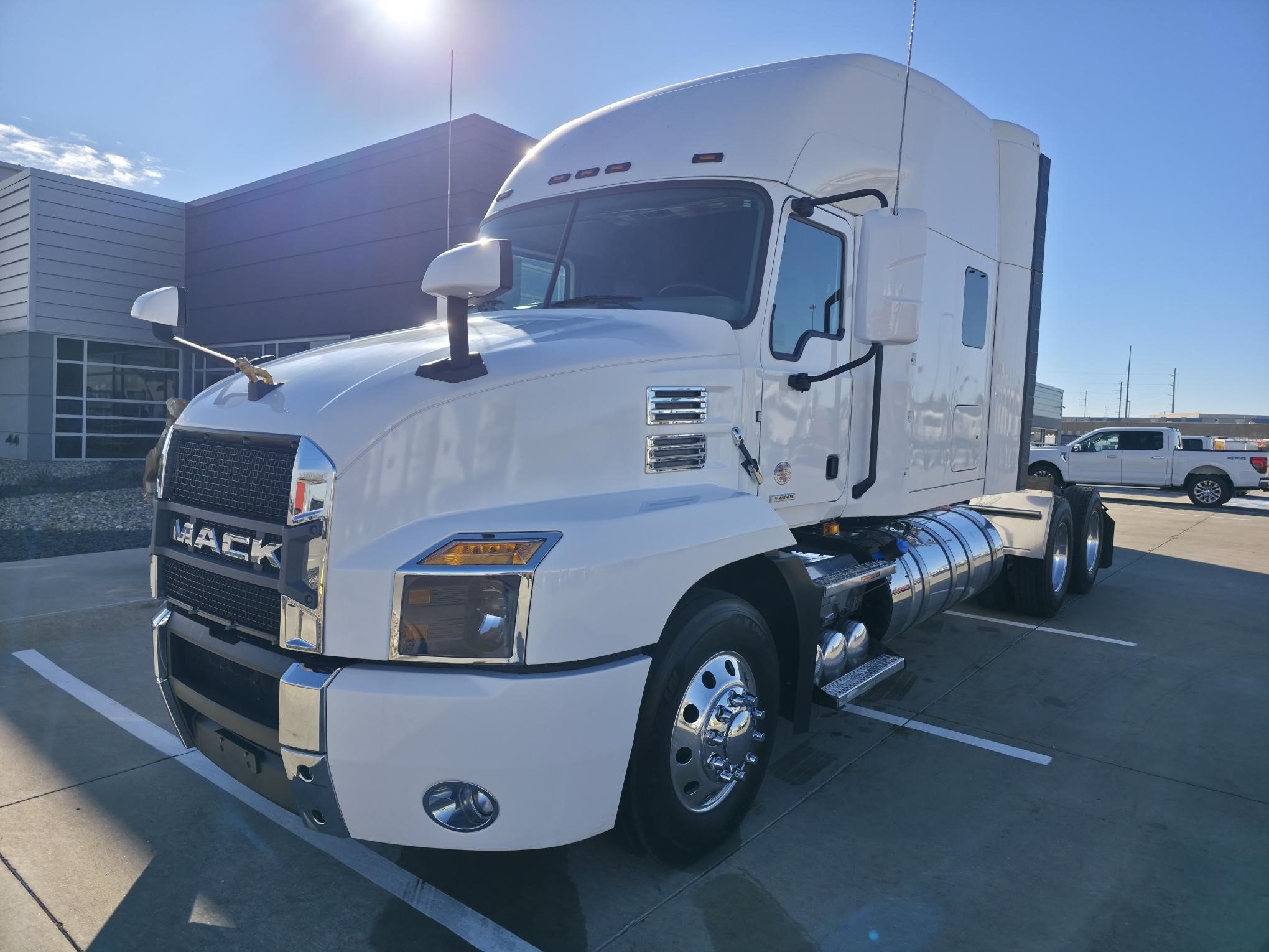2024 MACK ANTHEM 64T - image 1 of 6
