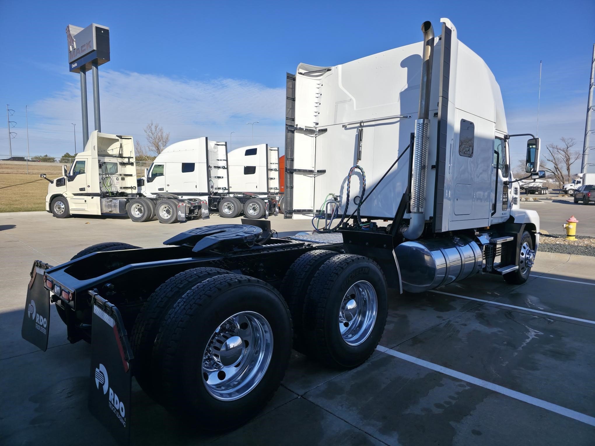 2024 MACK ANTHEM 64T - image 5 of 6