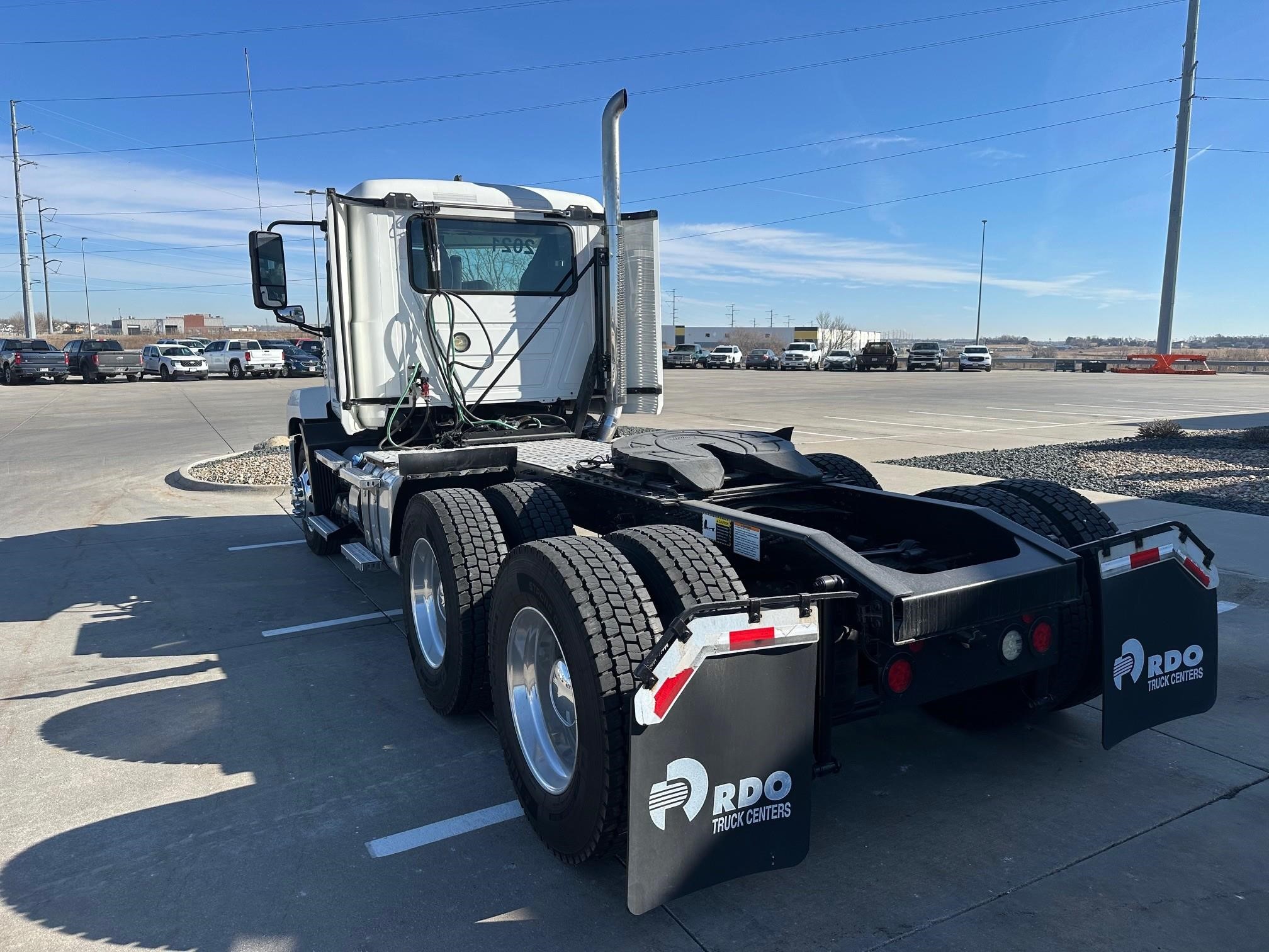 2021 MACK ANTHEM 64T - image 3 of 6