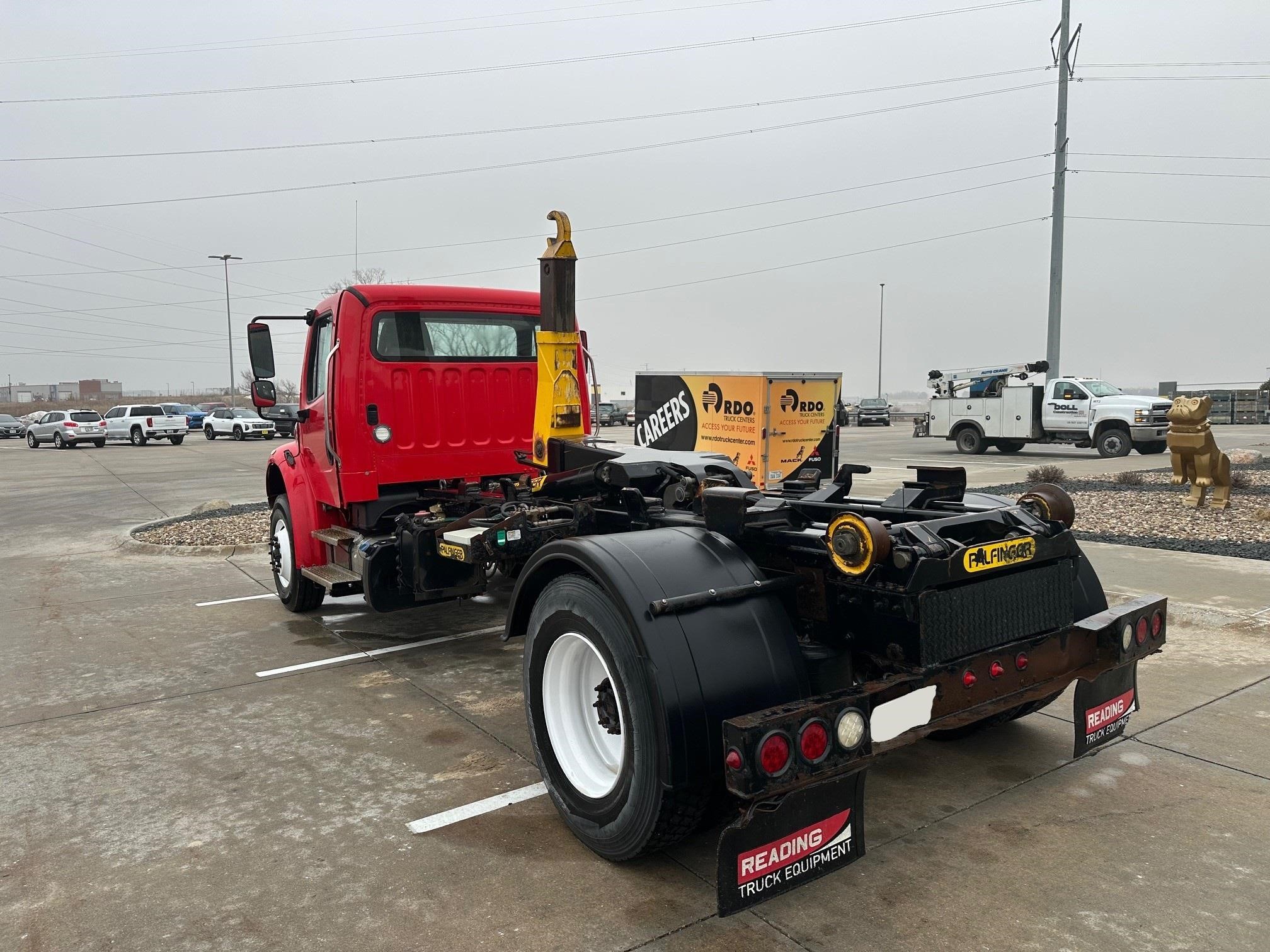 2019 Freightliner - image 3