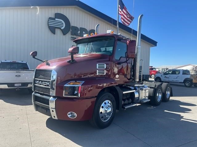 2020 MACK ANTHEM 64T - image 1 of 6