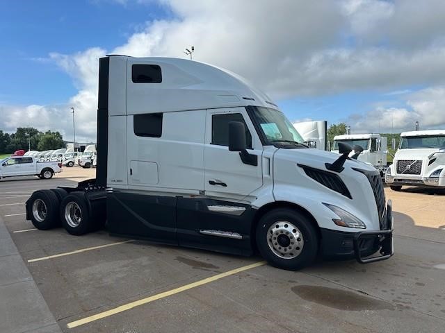 2026 VOLVO VNL64T860 - image 2 of 6