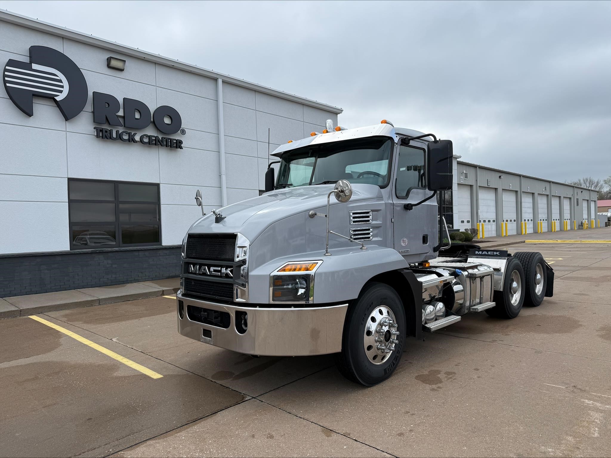 2021 MACK ANTHEM 64T - image 1 of 6