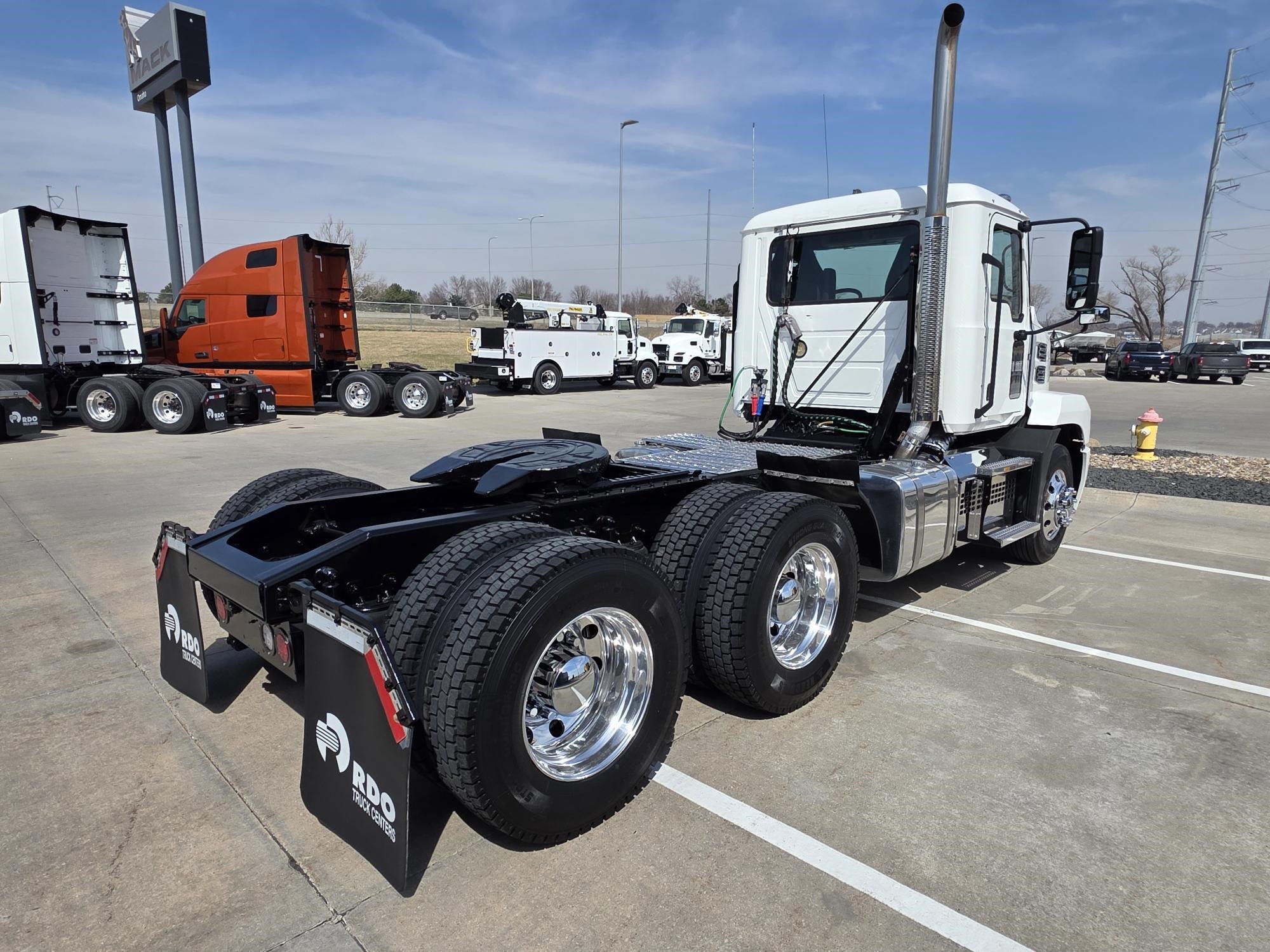 2021 MACK ANTHEM 64T - image 5 of 6