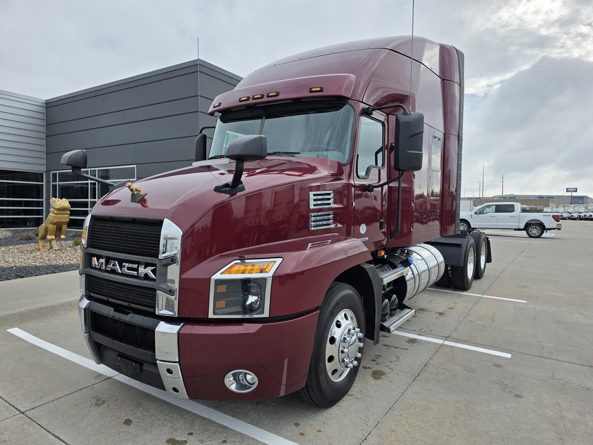 2021 MACK ANTHEM 64T - image 1 of 6