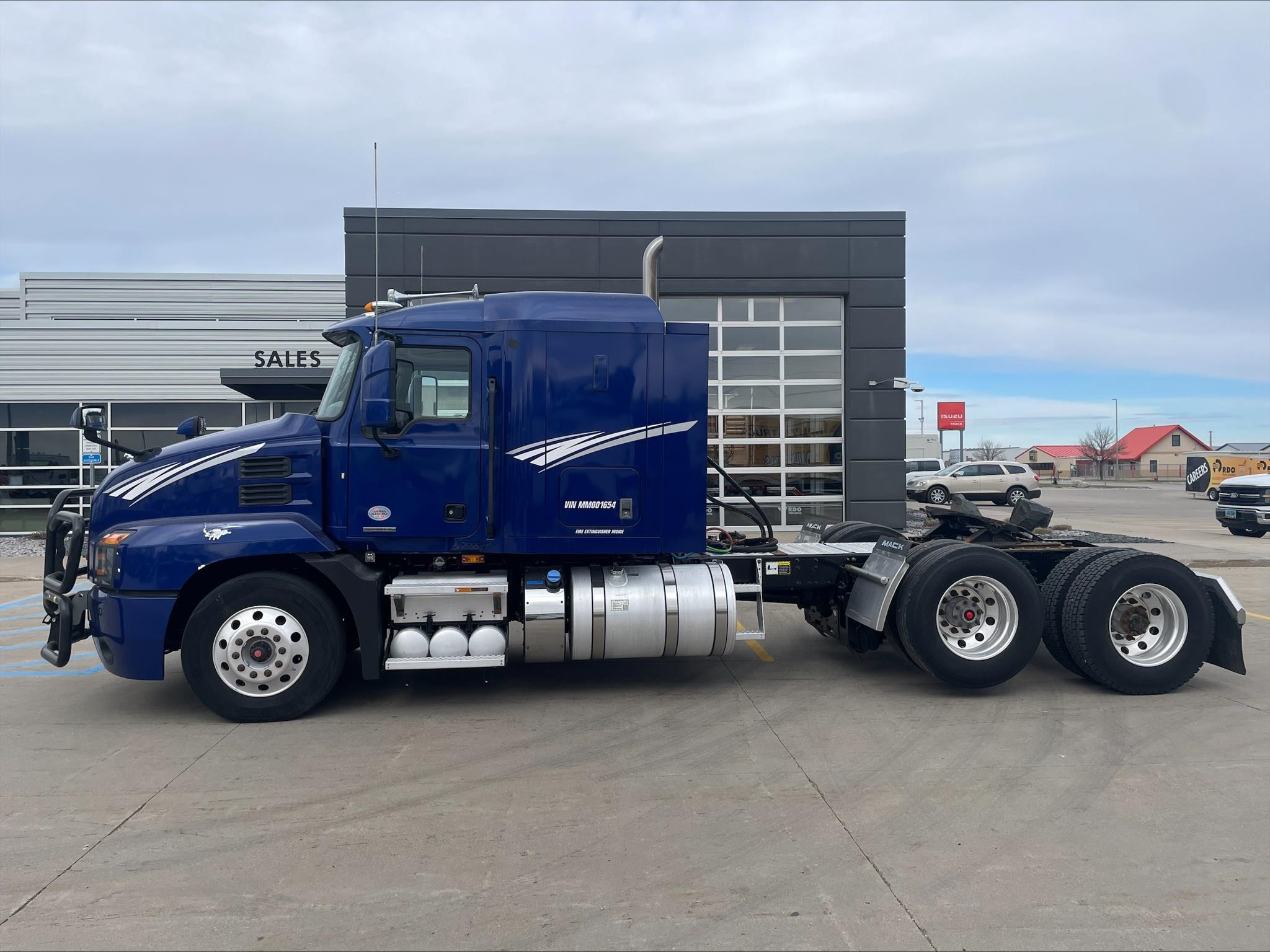 2021 MACK ANTHEM 62T - image 2 of 6