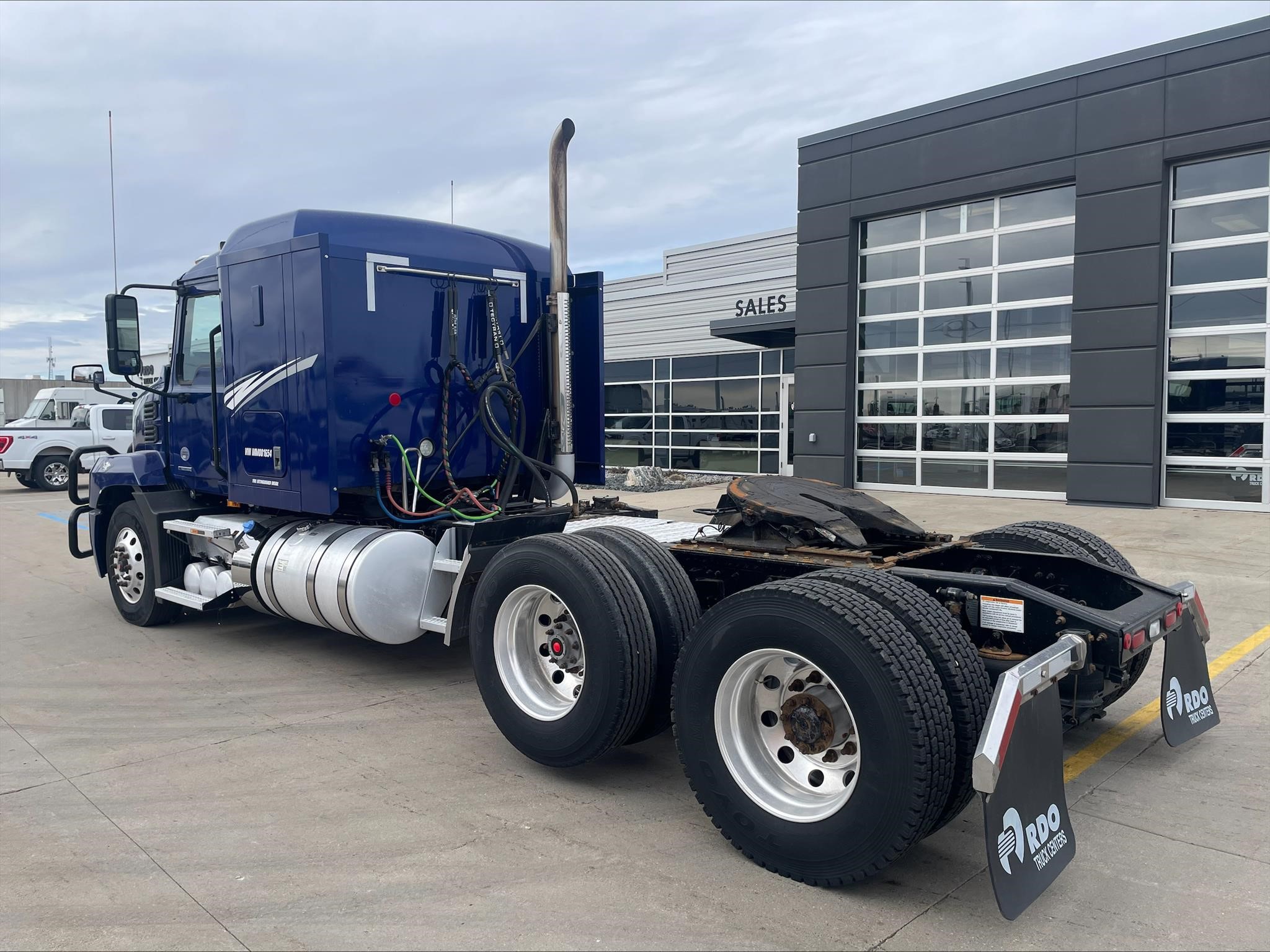 2021 MACK ANTHEM 62T - image 3 of 6