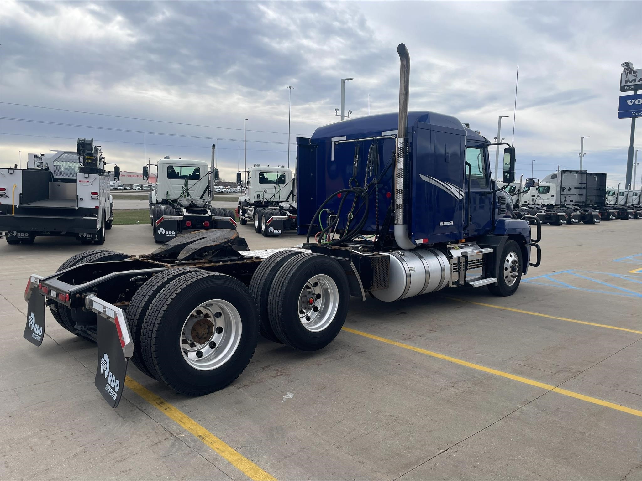 2021 MACK ANTHEM 62T - image 5 of 6
