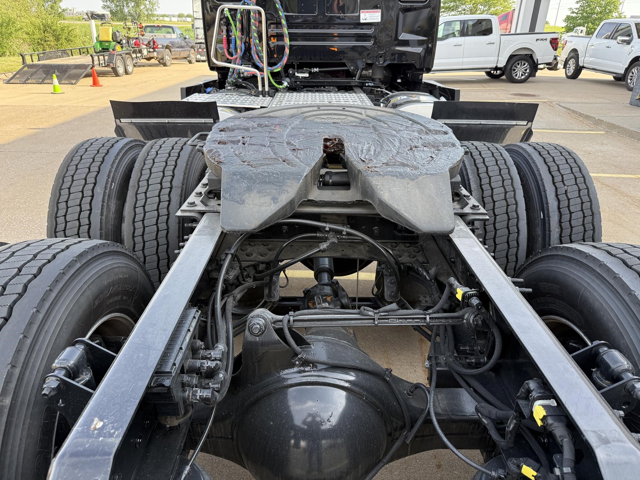 2026 Mack Pioneer — photo 6