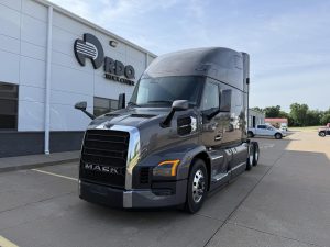 2026 MACK PIONEER 64T 11025534047