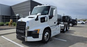 2026 MACK PIONEER 64T 11025569528