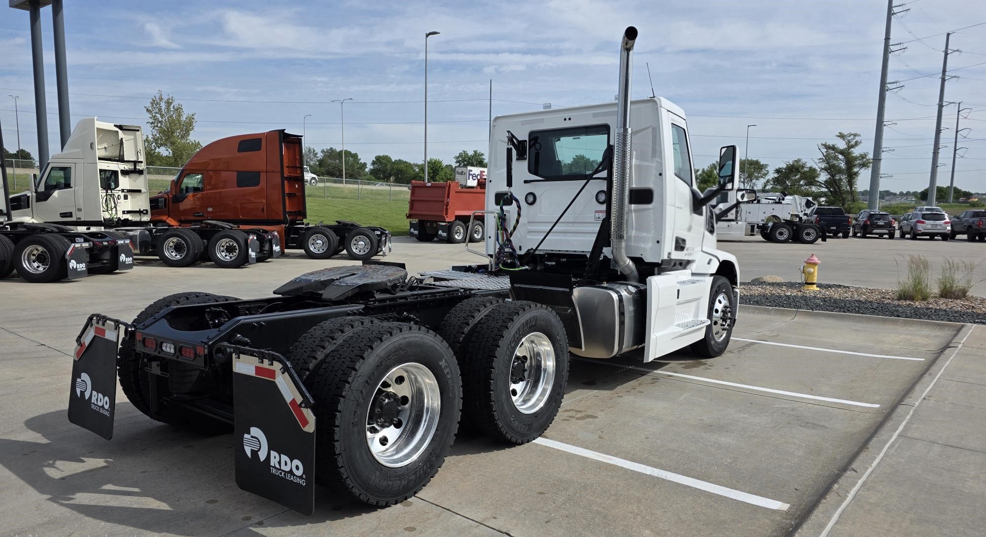 2026 MACK PIONEER 64T - image 5 of 6