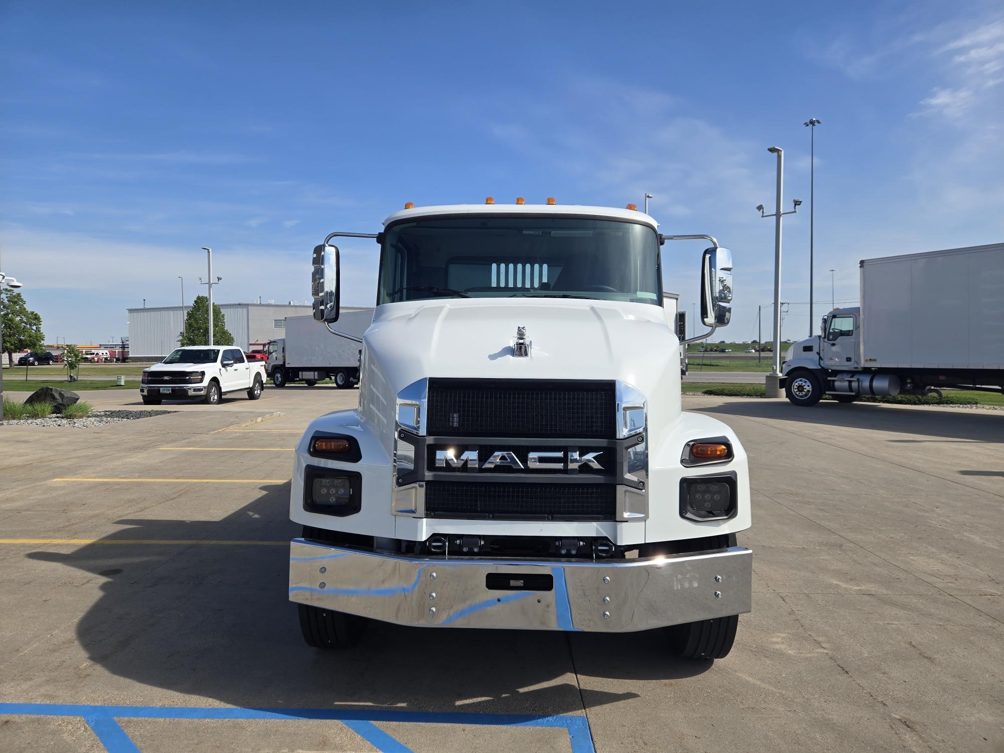 2026 Mack MD — photo 2