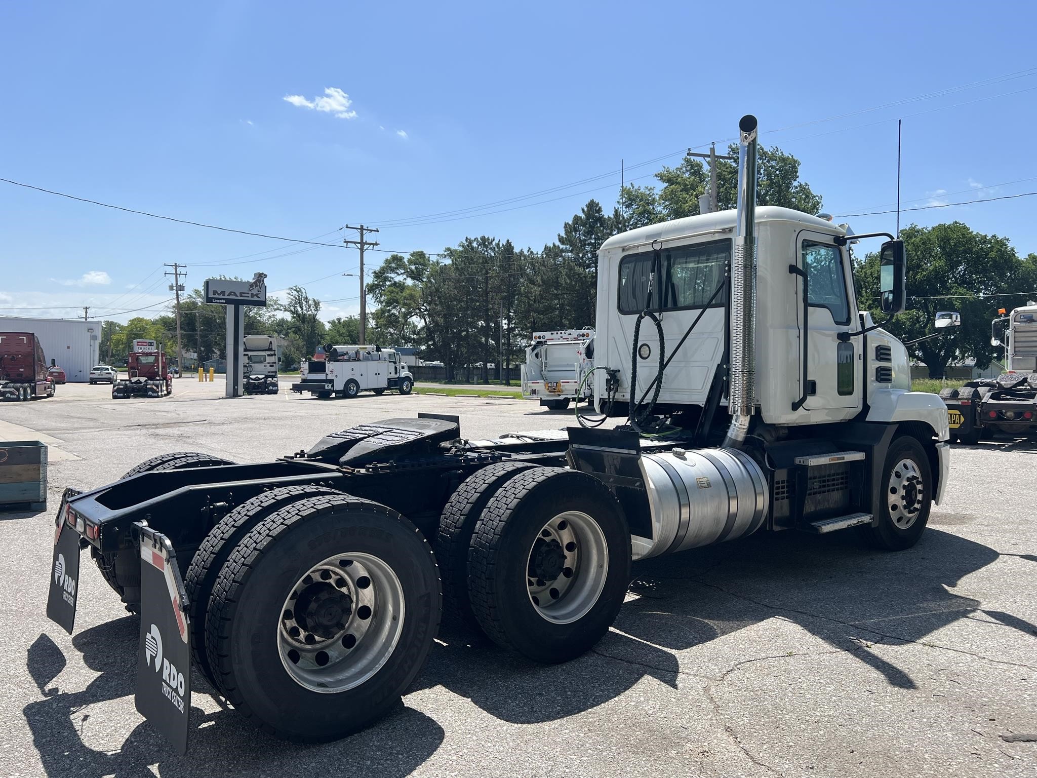 2020 MACK ANTHEM 64T 2020 MACK ANTHEM 64T - image 5 of 6