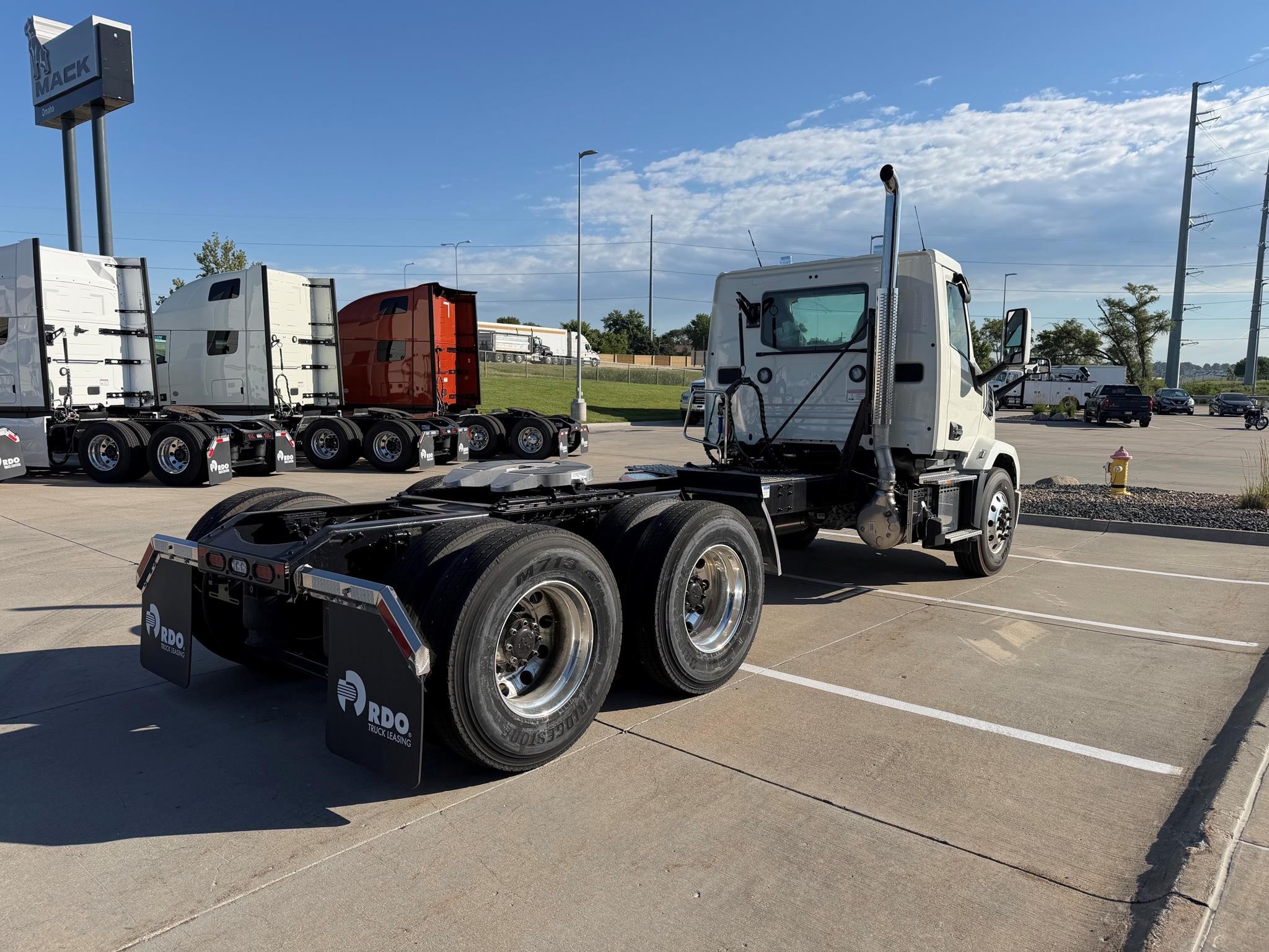 2026 MACK ANTHEM 64T 2026 MACK ANTHEM 64T - image 5 of 6