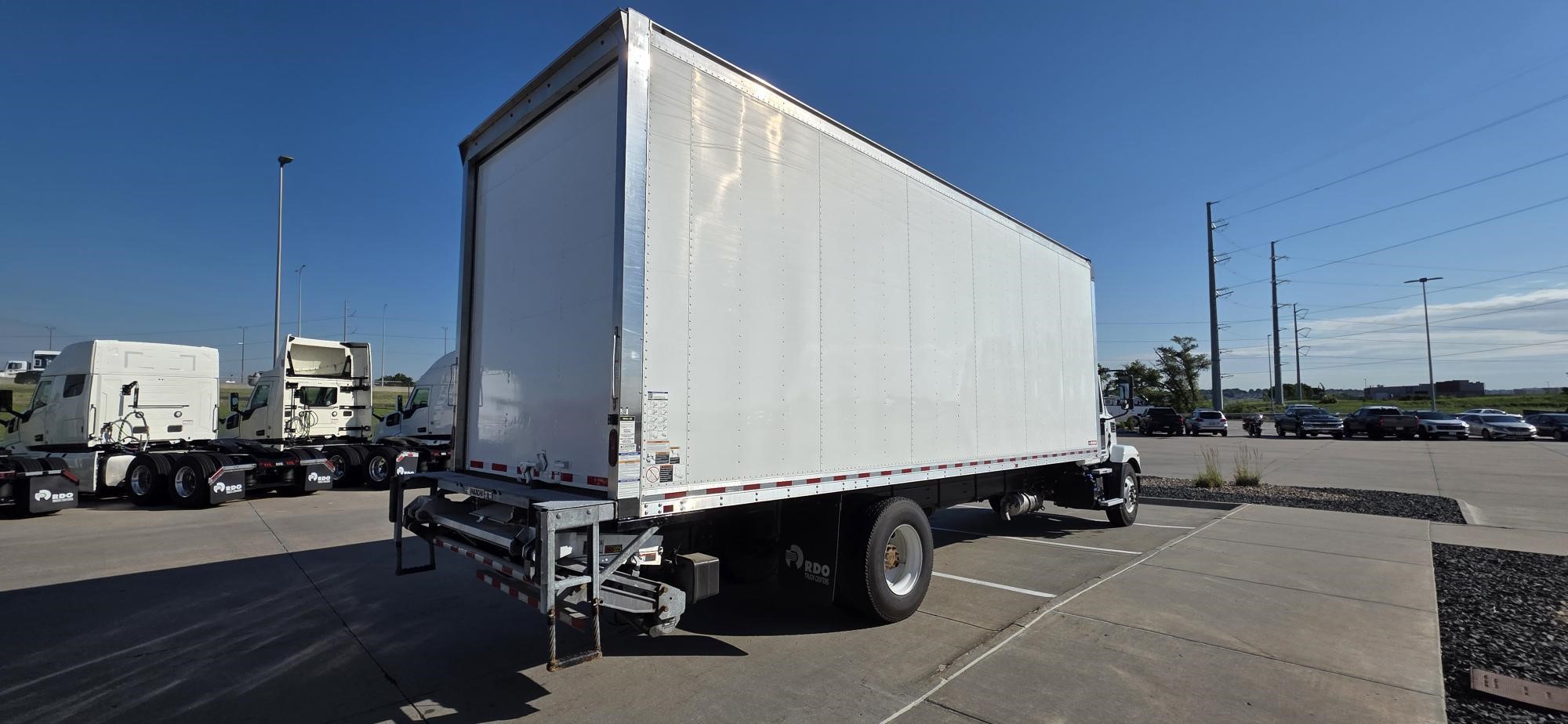 2022 MACK MD6 - image 5 of 6