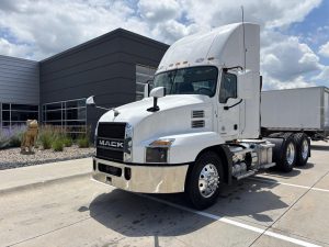 2020 MACK ANTHEM 64T 11030334538