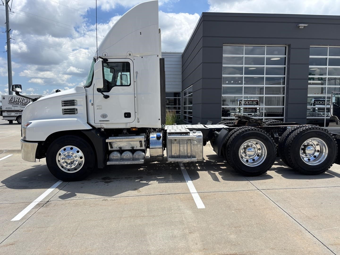 2020 MACK ANTHEM 64T 2020 MACK ANTHEM 64T - image 2 of 6