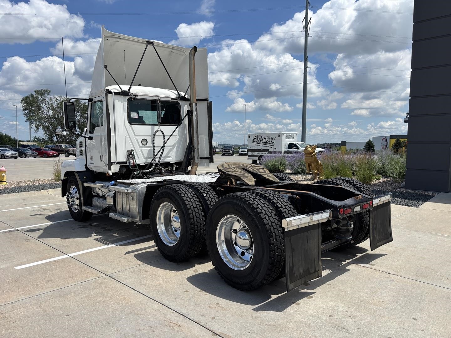 2020 MACK ANTHEM 64T 2020 MACK ANTHEM 64T - image 3 of 6
