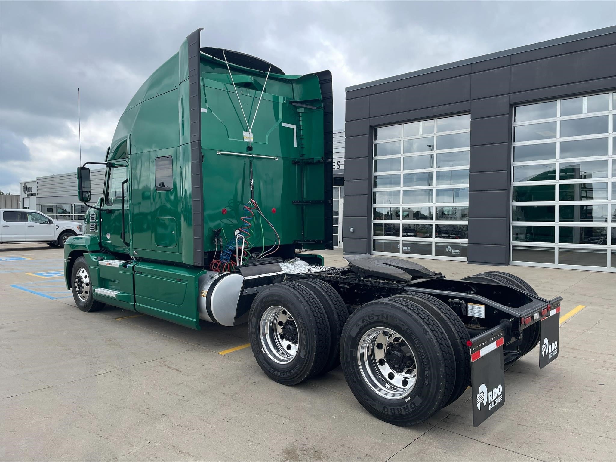 2023 MACK ANTHEM 64T 2023 MACK ANTHEM 64T - image 3 of 6