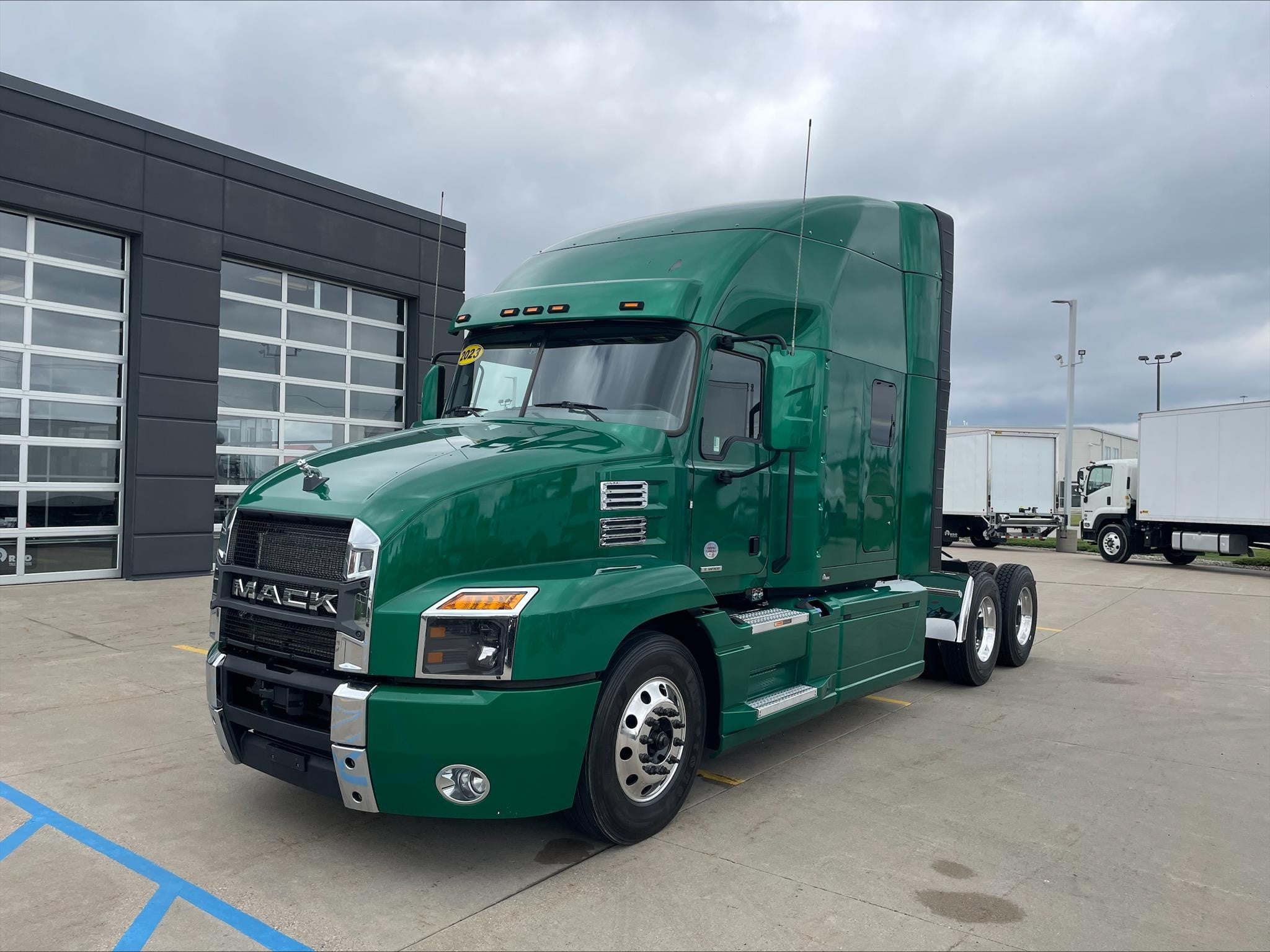2023 MACK ANTHEM 64T 2023 MACK ANTHEM 64T - image 1 of 6