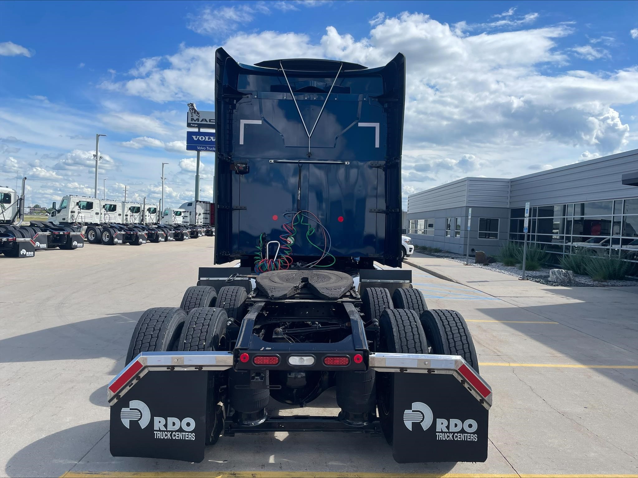 2023 MACK ANTHEM 64T 2023 MACK ANTHEM 64T - image 4 of 6