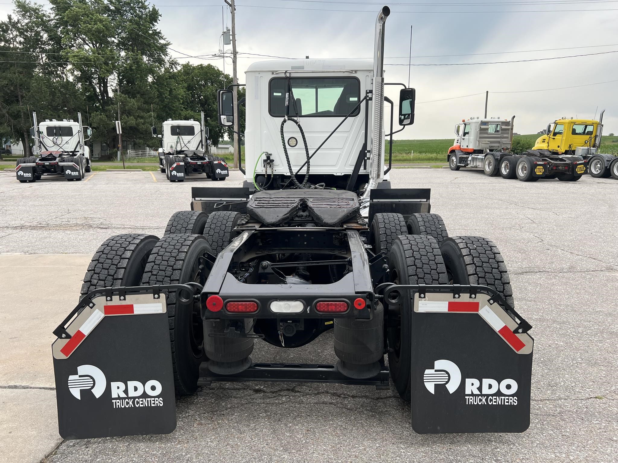 2020 MACK ANTHEM 64T 2020 MACK ANTHEM 64T - image 4 of 6
