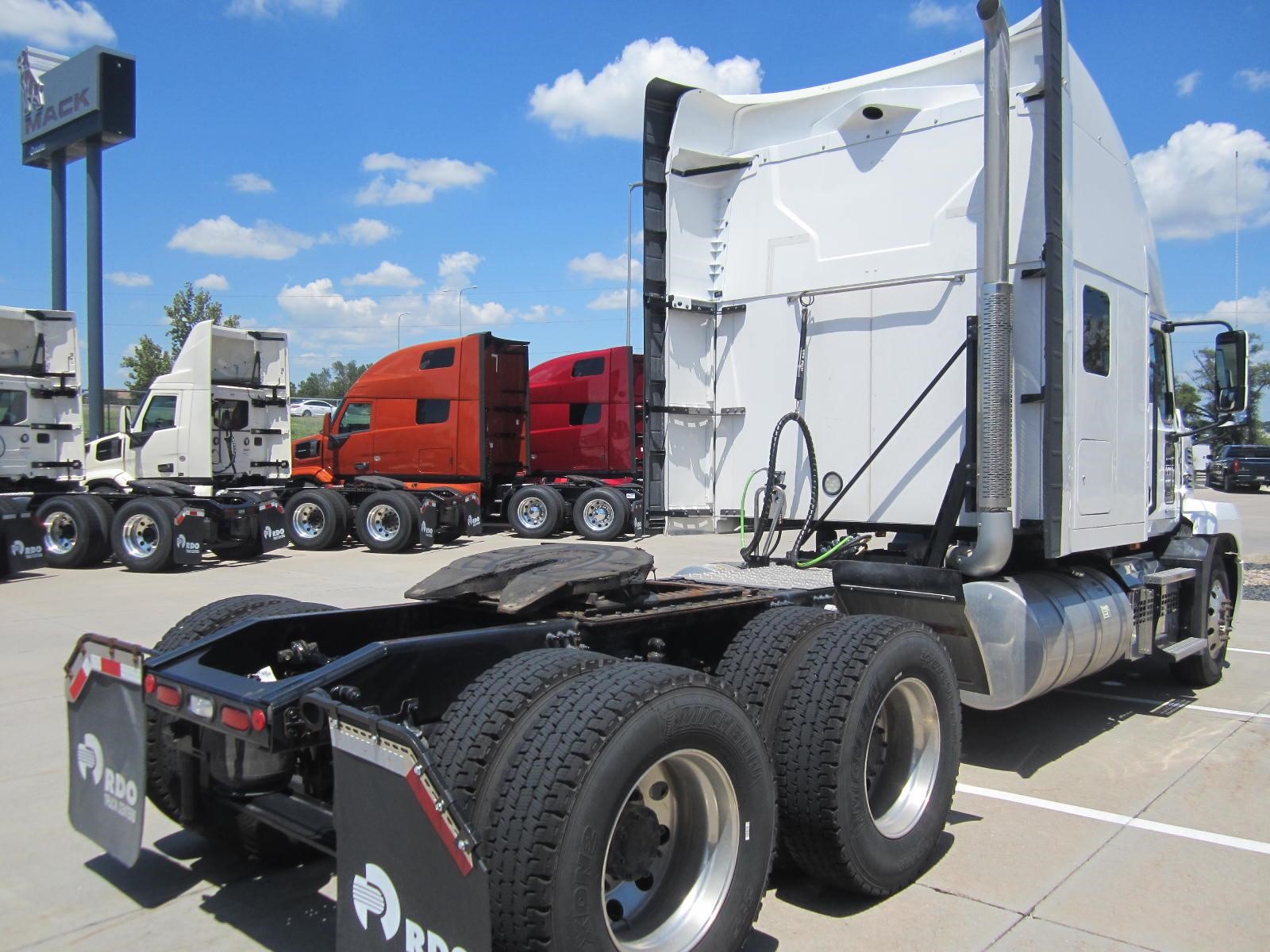2023 MACK ANTHEM 64T 2023 MACK ANTHEM 64T - image 5 of 6