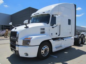 2022 MACK ANTHEM 64T 11032444113