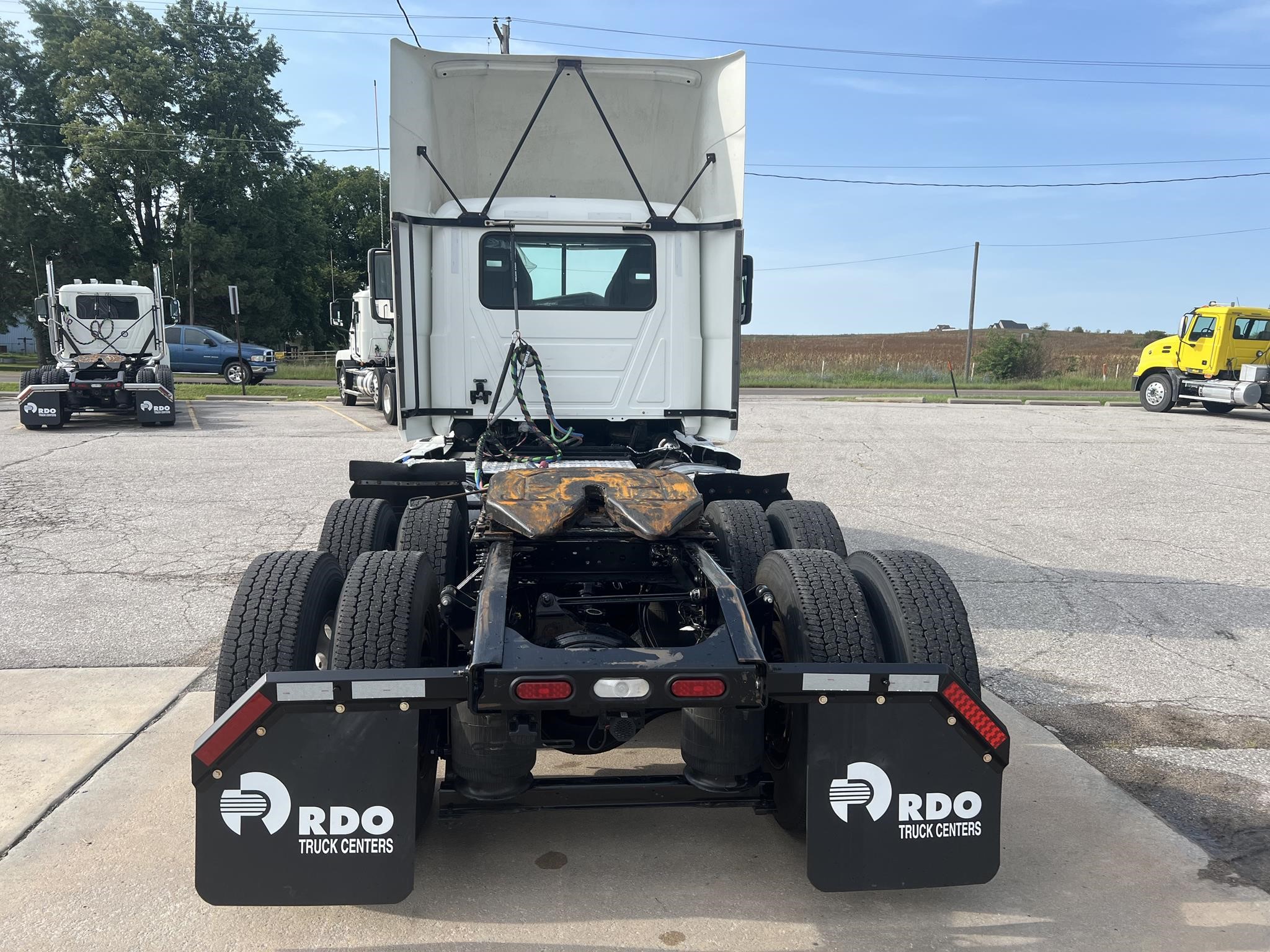 2020 Mack Anthem — photo 4