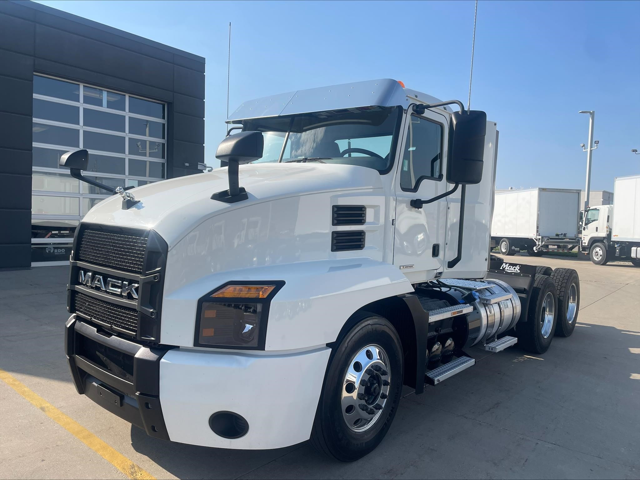 2020 MACK ANTHEM 64T 2020 MACK ANTHEM 64T - image 1 of 6