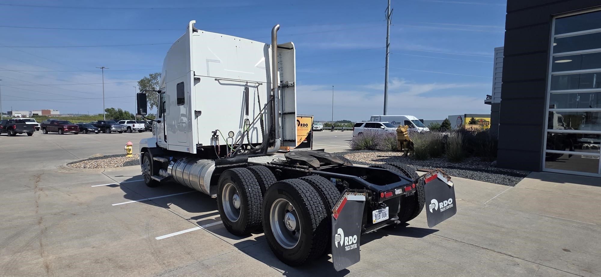 2019 MACK ANTHEM 64T 2019 MACK ANTHEM 64T - image 3 of 6