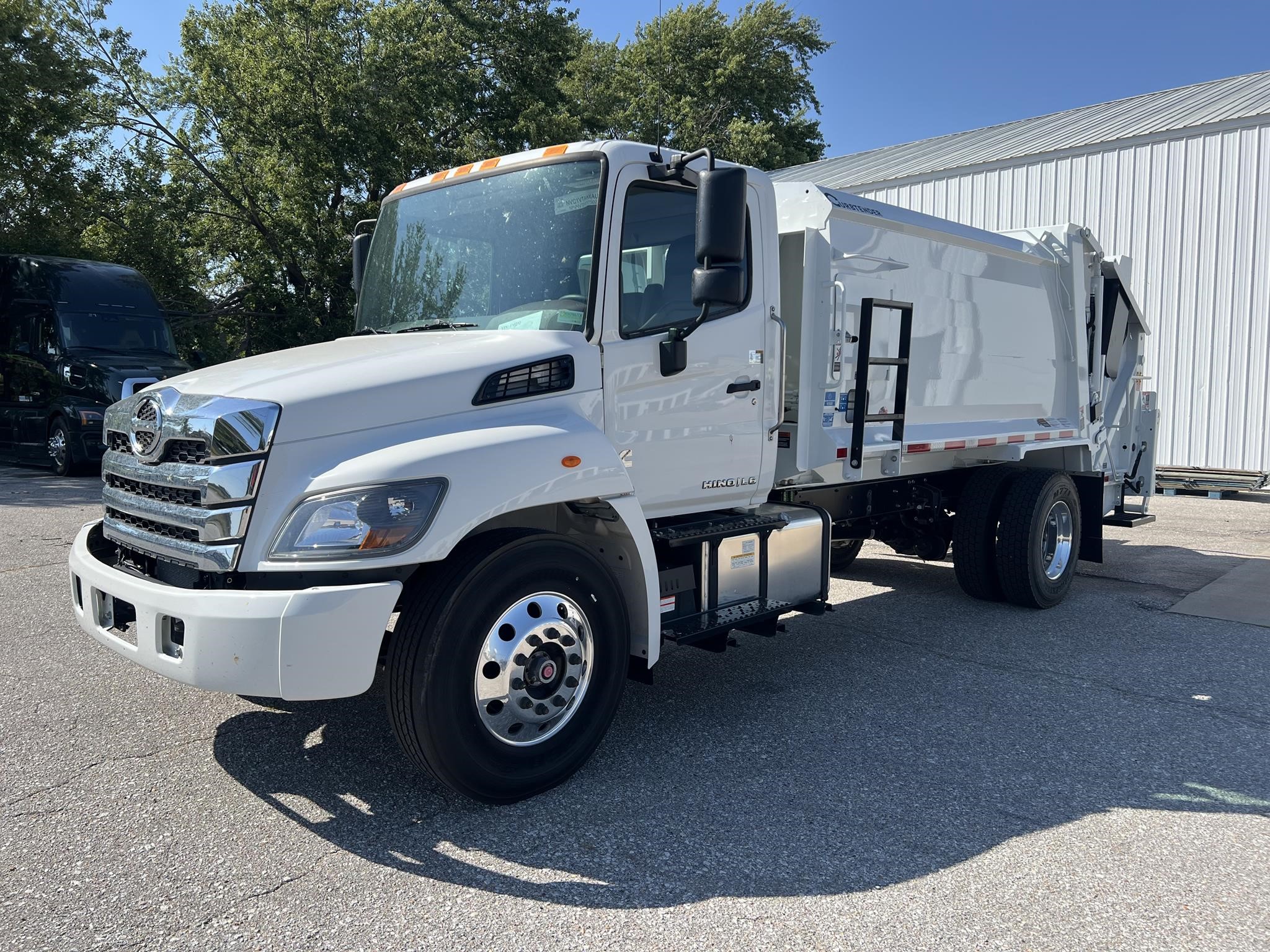 2026 HINO L7 2026 HINO L7 - image 1 of 6