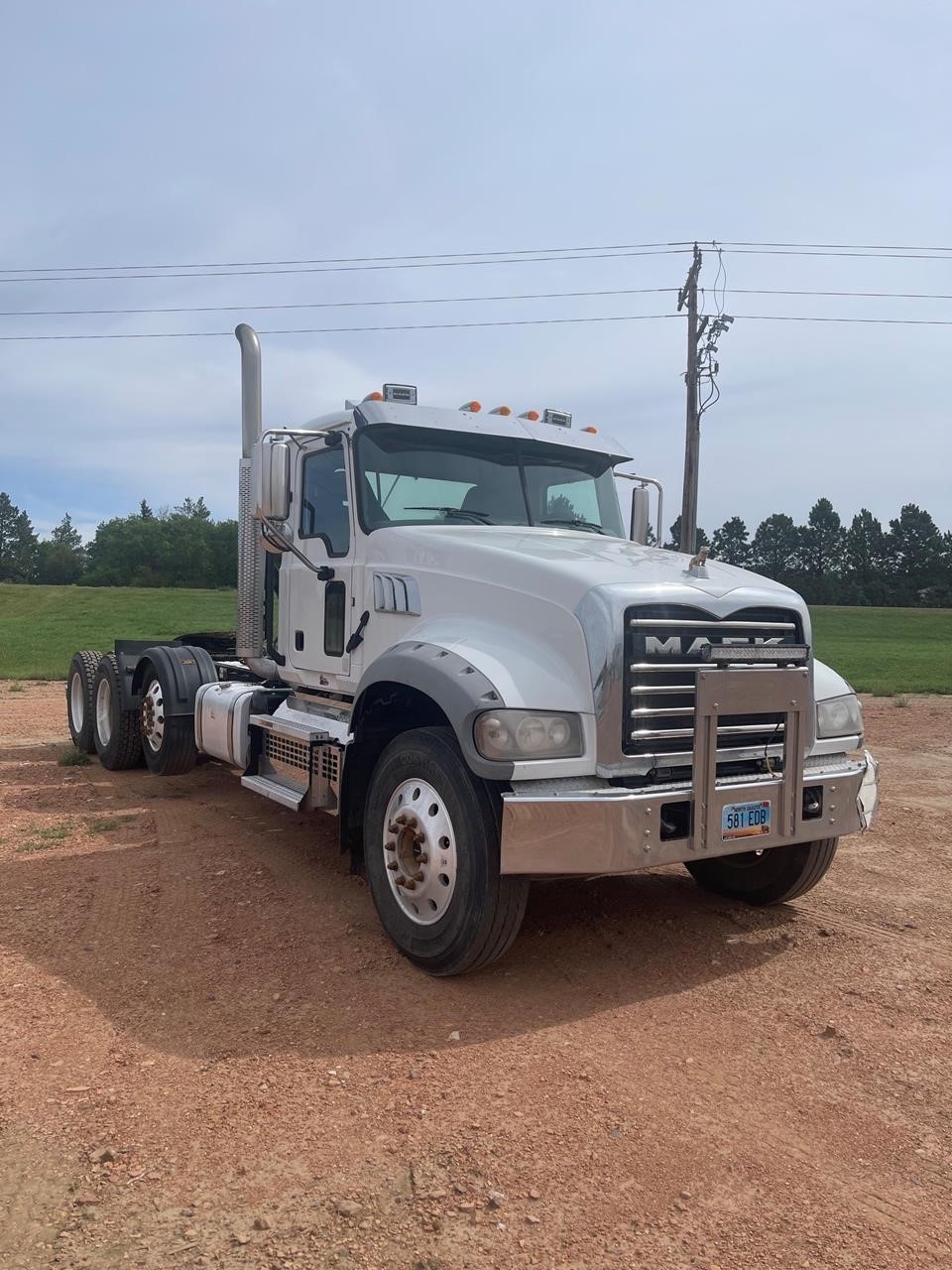 2019 MACK GRANITE 64FT 2019 MACK GRANITE 64FT - image 3 of 6