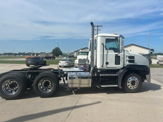 2020 MACK ANTHEM 64T 2020 MACK ANTHEM 64T - image 4 of 6