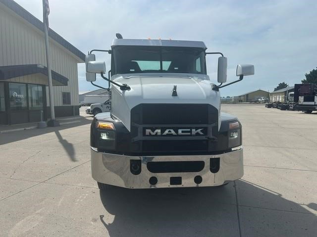 2020 MACK ANTHEM 64T 2020 MACK ANTHEM 64T - image 5 of 6