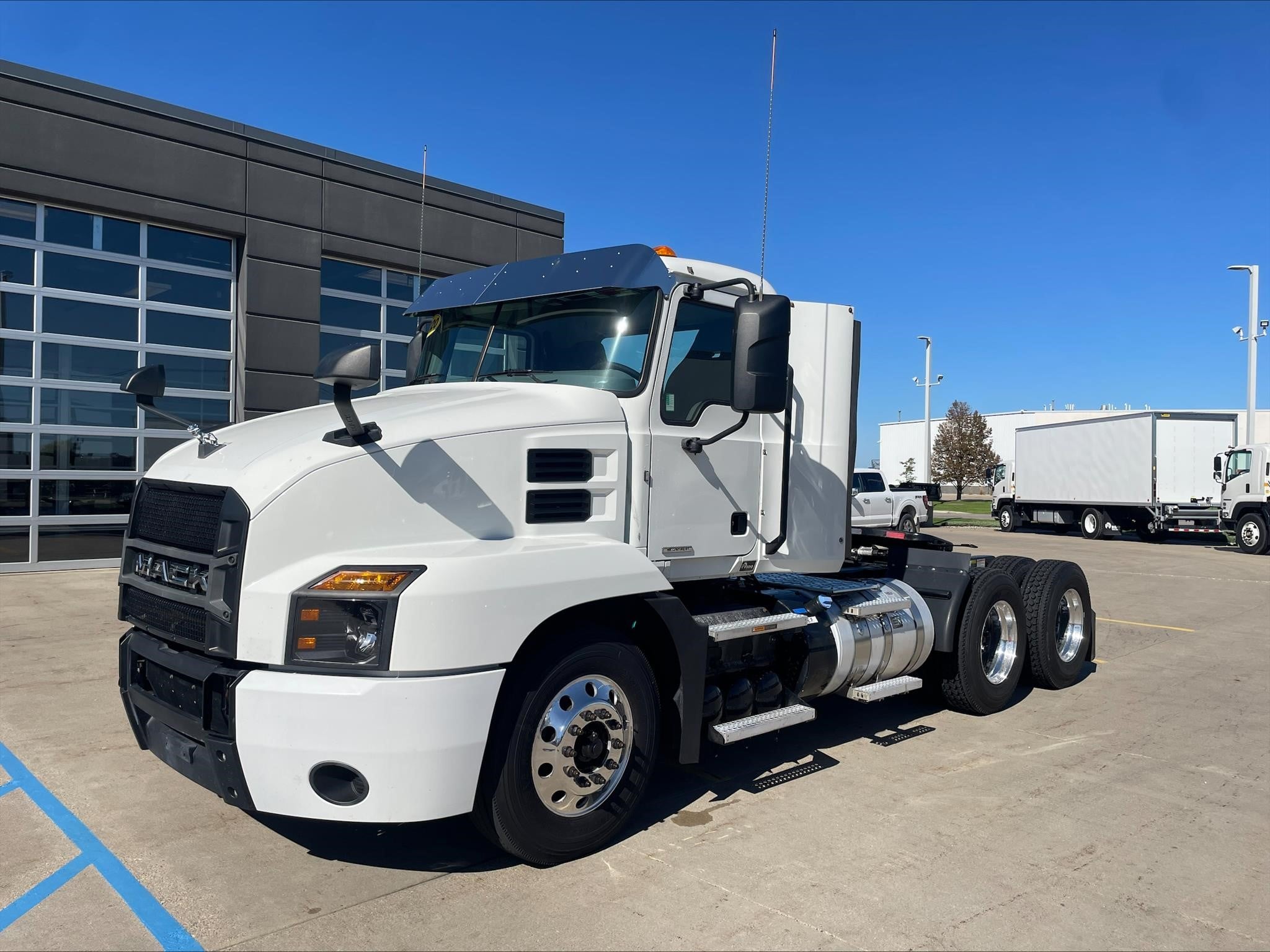 2020 MACK ANTHEM 64T - image 1 of 6