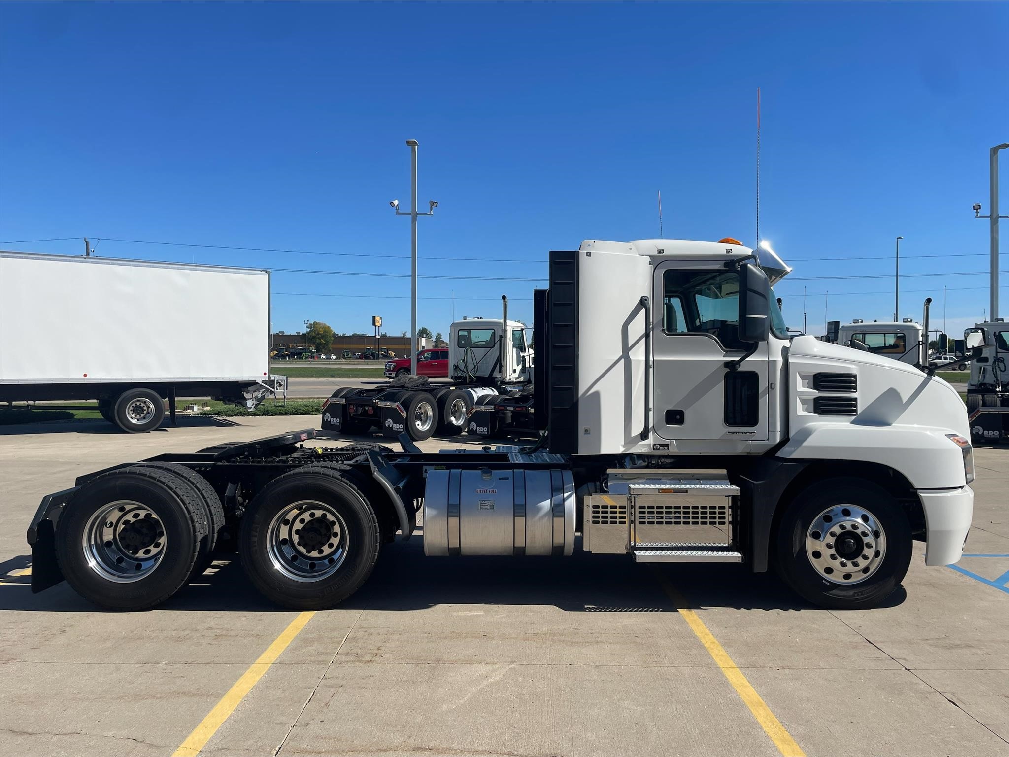2022 MACK ANTHEM 64T - image 6 of 6