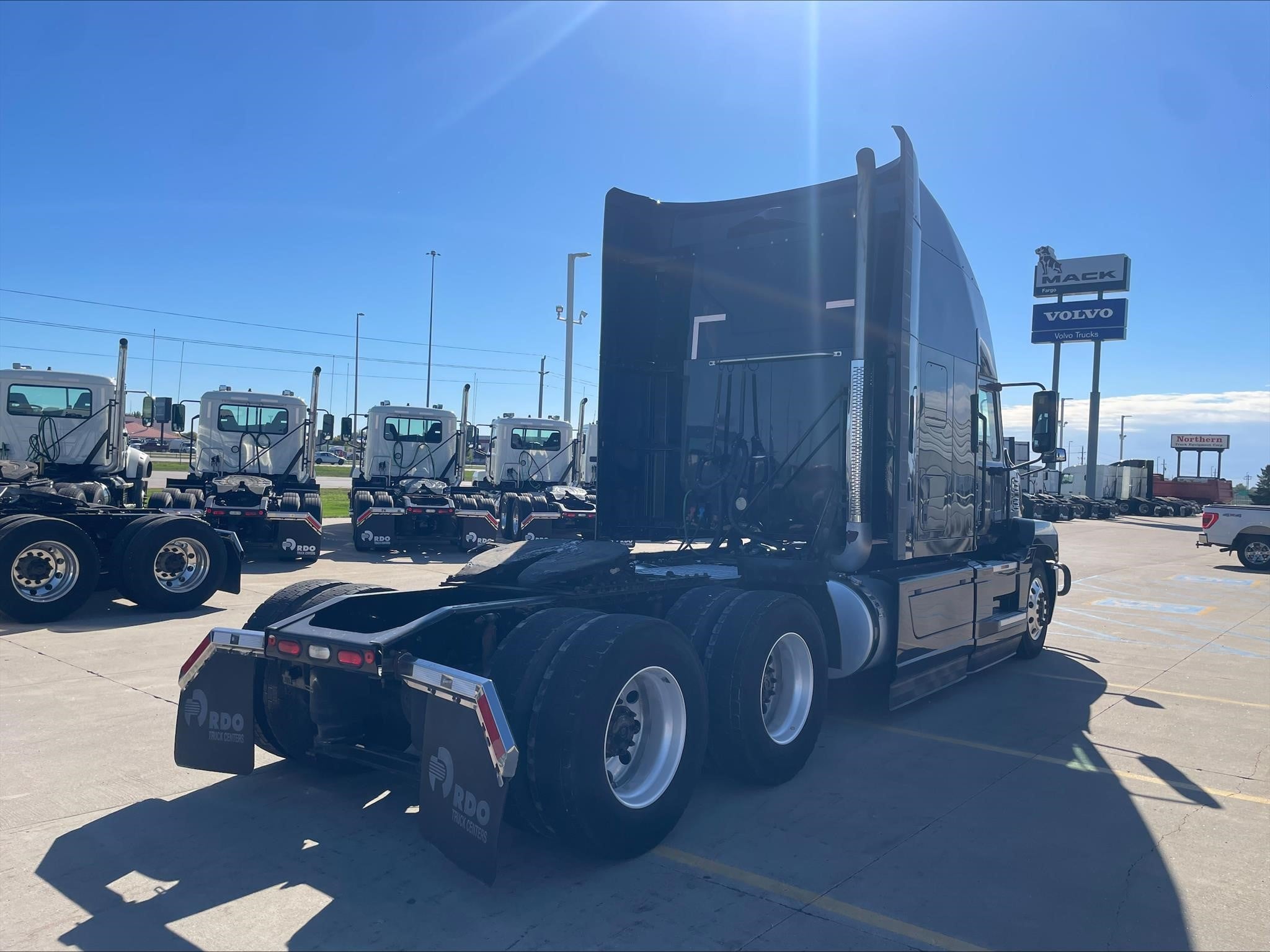 2020 MACK ANTHEM 64T 2020 MACK ANTHEM 64T - image 5 of 6