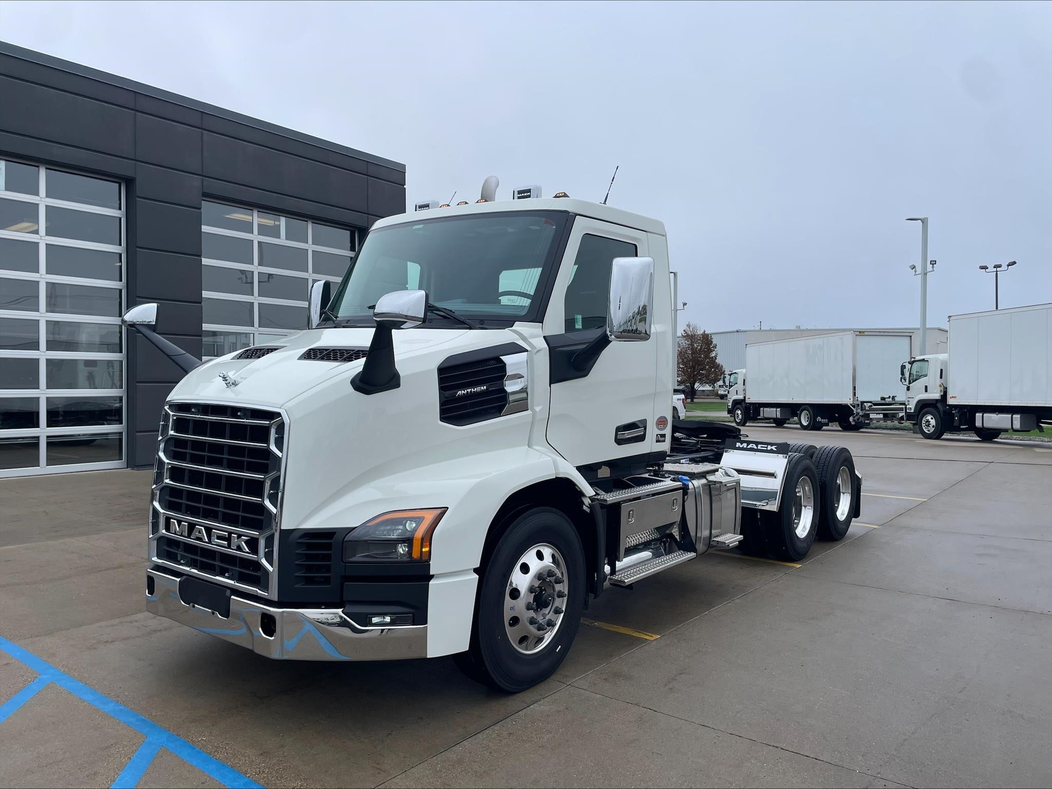 2027 MACK ANTHEM 64T 2027 MACK ANTHEM 64T - image 1 of 6